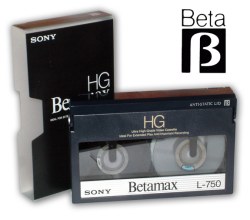 Betamax ha muerto, pero hay todo un mundo alrededor del vídeo VHS que se  resiste a