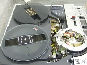 reeltoreel2_300 reeltoreel2_300